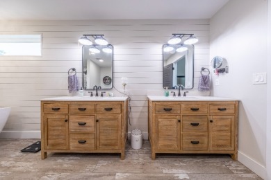 Spacious Barndominium-style home with dock possible! - photo 20