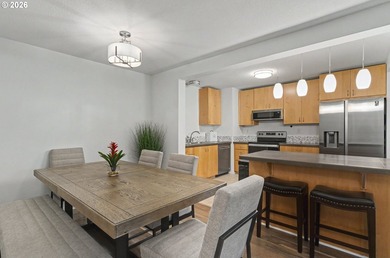 Hard-to-find single-level condo living in one of Lake Oswego's - photo 9