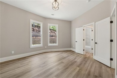 One of a kind - brand-new Custom-built with full 4 side masonry - photo 24