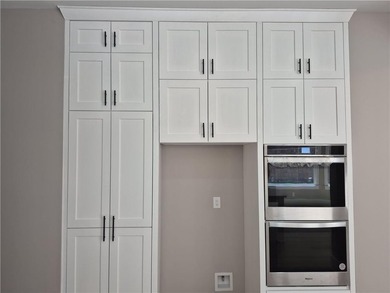 One of a kind - brand-new Custom-built with full 4 side masonry - photo 36