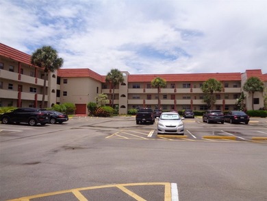 55+. No rentals. Deep price reduction for a speedy sale. Great - photo 1