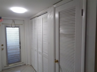 55+. No rentals. Deep price reduction for a speedy sale. Great - photo 5