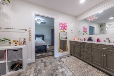 Spacious Barndominium-style home with dock possible! - photo 14