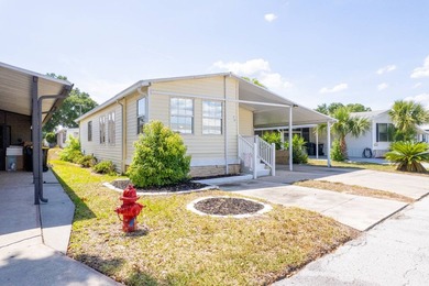 Beautiful and well maintained 2-bedroom, 2-bath manufactured - photo 10