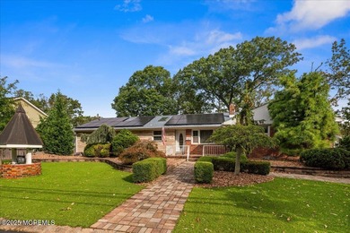 (private lake, pond, coastal) Home For Sale in Pine Beach New Jersey