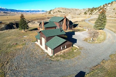 Country living in the breathtaking Upper Greybull River Valley