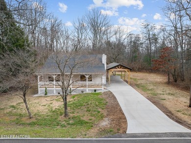 Lake Tansi Home For Sale in Crossville Tennessee