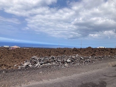 Hawaiian Ocean View Ranchos - Rocky lava lot, fairly flat, with - photo 3