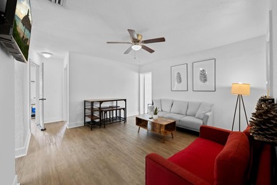 2025 ROOF, 2023 A/C and 2022 water heater! Beautifully updated 3 - photo 3