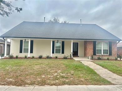 Lake Pontchartrain Home For Sale in New Orleans Louisiana