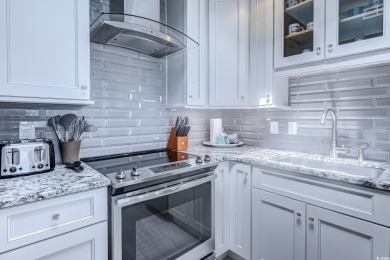 Rarely available top-floor oceanfront penthouse in Ocean Creek's