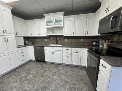 Commercial property plus living quarters! Very hard to find!