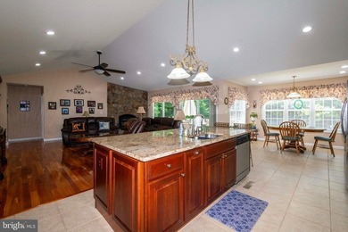 Welcome to your private Lake Anna retreat! Situated on 3.28 - photo 22
