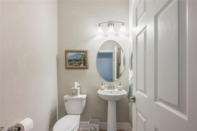 MOVE-IN READY! Stunning 5BR/5 BA. A home in the coveted - photo 32