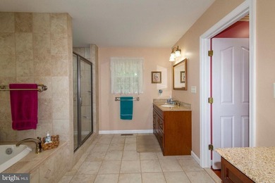 Welcome to your private Lake Anna retreat! Situated on 3.28 - photo 33