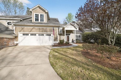 Welcome to 4701 Turnberry Lane 9B, located in the highly - photo 1