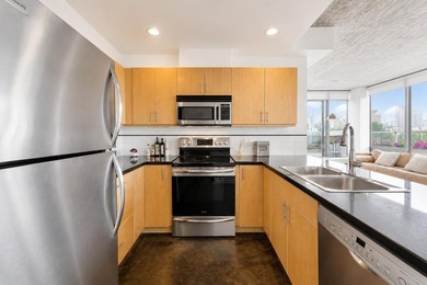 One-of-a-kind sub-penthouse at The Left Bank-a premier concrete - photo 14