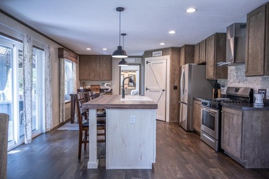 Enjoy this beautiful, wooded retreat and escape from the city - photo 20