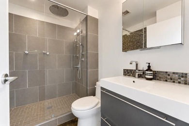 One-of-a-kind sub-penthouse at The Left Bank-a premier concrete - photo 22