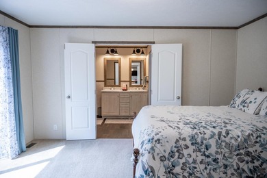 Enjoy this beautiful, wooded retreat and escape from the city - photo 25