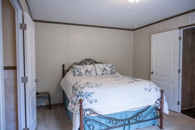 Enjoy this beautiful, wooded retreat and escape from the city - photo 28