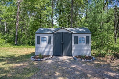 Enjoy this beautiful, wooded retreat and escape from the city - photo 44