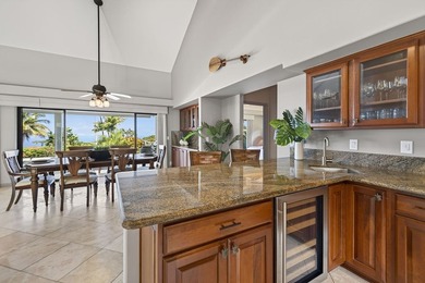Commanding an exceptional position above historic Keauhou Bay - photo 6