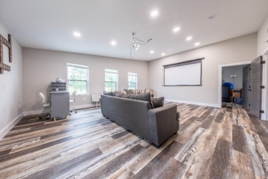 Spacious Barndominium-style home with dock possible! - photo 34