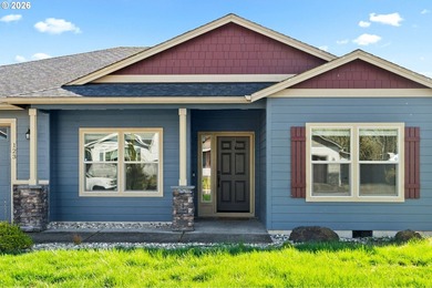 Welcome to this charming 3 bedroom, 2 bath home nestled in the - photo 1