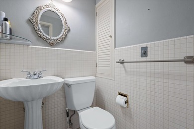 This boutique condominium sits on the 2nd and 3rd floors of this - photo 17