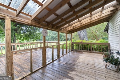 Escape to the peaceful countryside and fall in love with this - photo 37