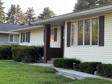 Storm Lake Home For Sale in Storm Lake Iowa