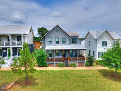 Welcome to 57 Lower Greenway in the heart of Carlton Landing! - photo 3