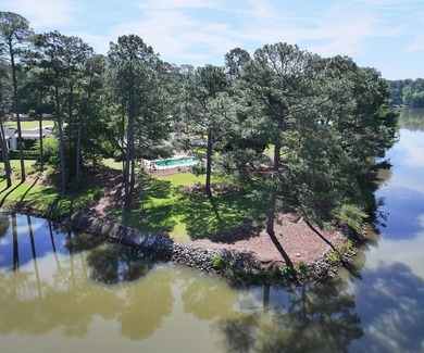 Welcome to lakefront living at 7043 Winthrop Court, a rare - photo 4