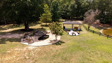 Rare opportunity to own a beautifully updated 3 BR / 2 BA, 2,625 - photo 11