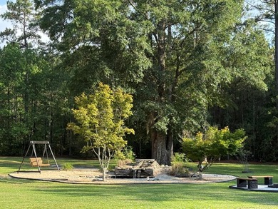 Rare opportunity to own a beautifully updated 3 BR / 2 BA, 2,625 - photo 12