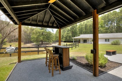 Rare opportunity to own a beautifully updated 3 BR / 2 BA, 2,625 - photo 17