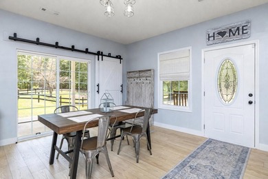 Rare opportunity to own a beautifully updated 3 BR / 2 BA, 2,625 - photo 23