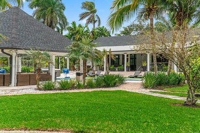 This spectacular house of almost 5 acres offers an experience - photo 5