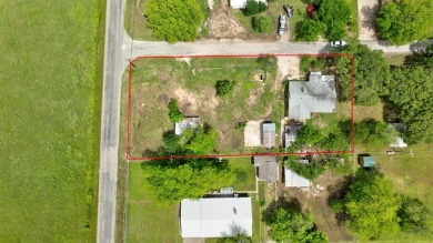 Lake Home For Sale in Gordonville, Texas