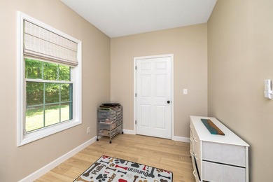 Rare opportunity to own a beautifully updated 3 BR / 2 BA, 2,625 - photo 42