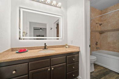 This is a leasehold property. Rare Find - Fully remodeled Garden - photo 3