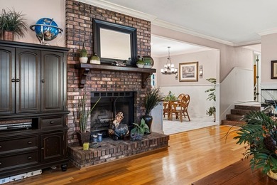 Enjoy lake living on Lake Harding with this 3 bedroom, 2 - photo 9