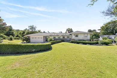 Welcome home to 416 Cumberland Rd, a beautifully updated brick - photo 4