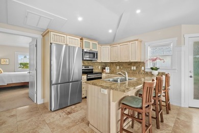 Exceptional Value & Attractive Opportunity! Fully furnished and - photo 3
