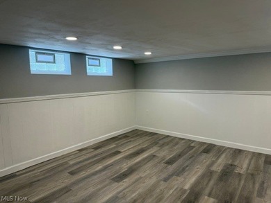 Beautiful 3 bedroom, 2 bath ranch, completely remodeled, kitchen - photo 12