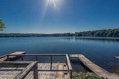 Galway Lake- Featuring a charming 3-bedroom 1-bathroom seasonal - photo 3