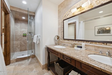 2024 renovations completed (including new decor, furniture - photo 18