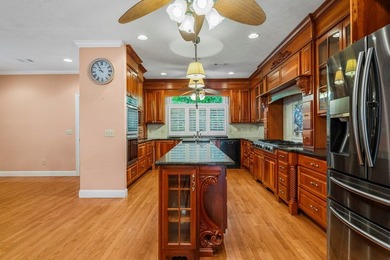 The Ultimate Lake Harding Lifestyle: Custom Luxury and Endless - photo 9