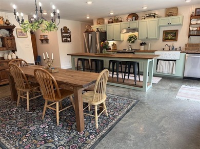Escape to your own private retreat just minutes from Lake Malone - photo 23